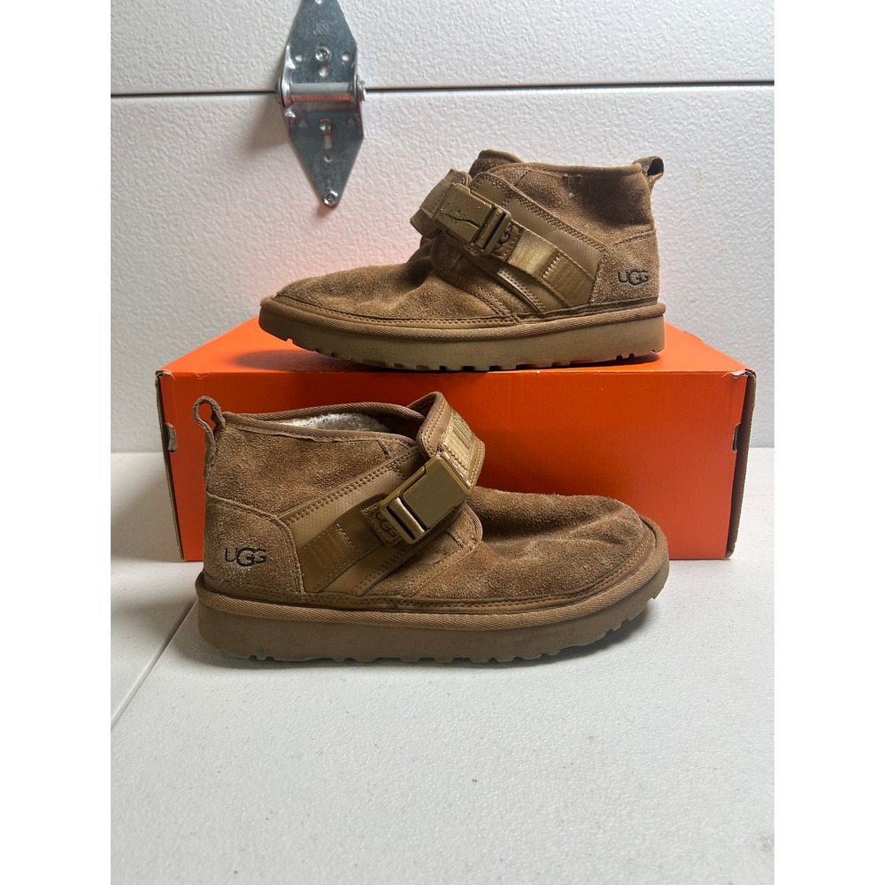 UGG Neumel Buckle Chestnut Size 7 #3122